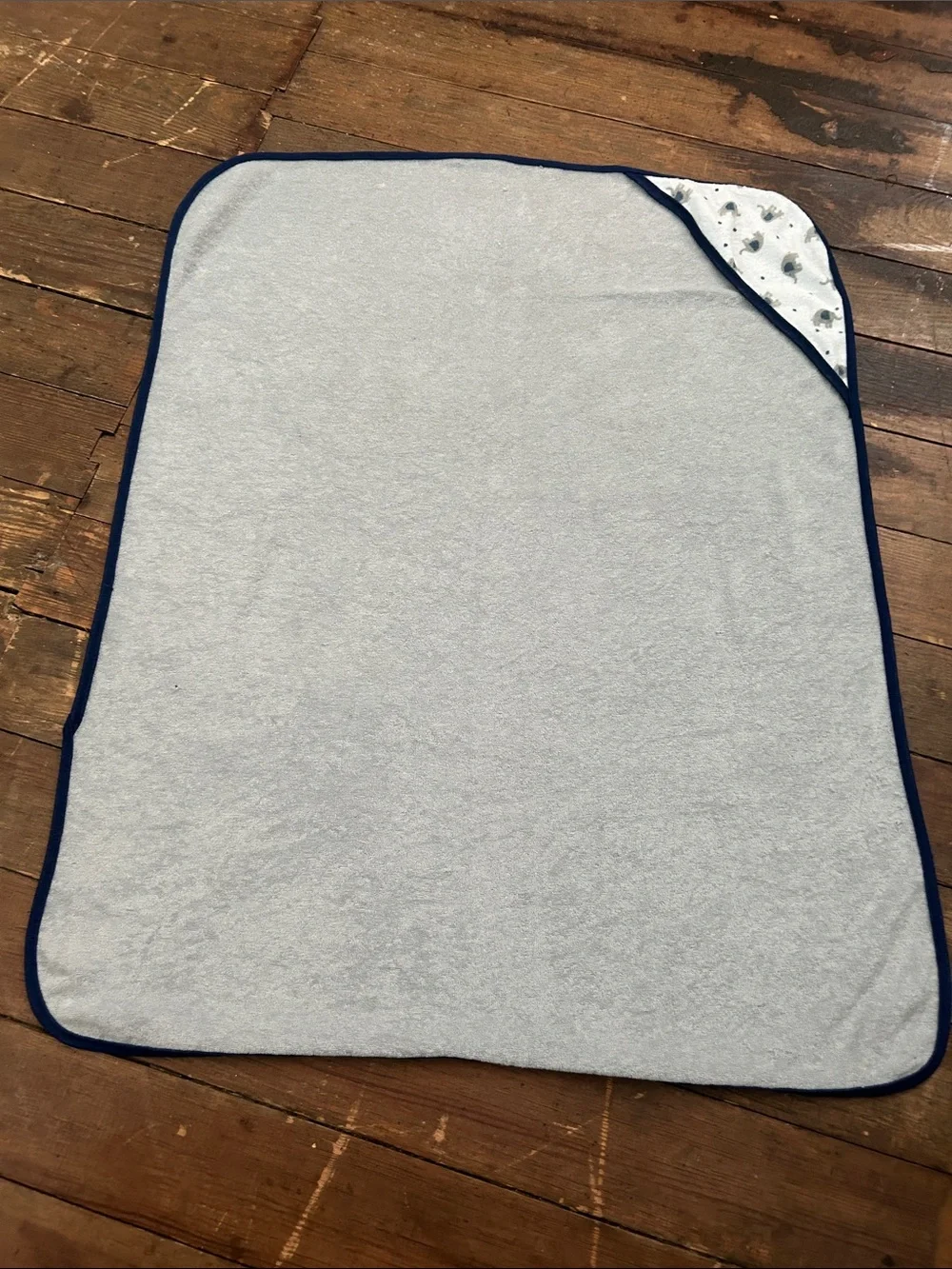 Light Gray Baby Hooded Towel with Navy Trim